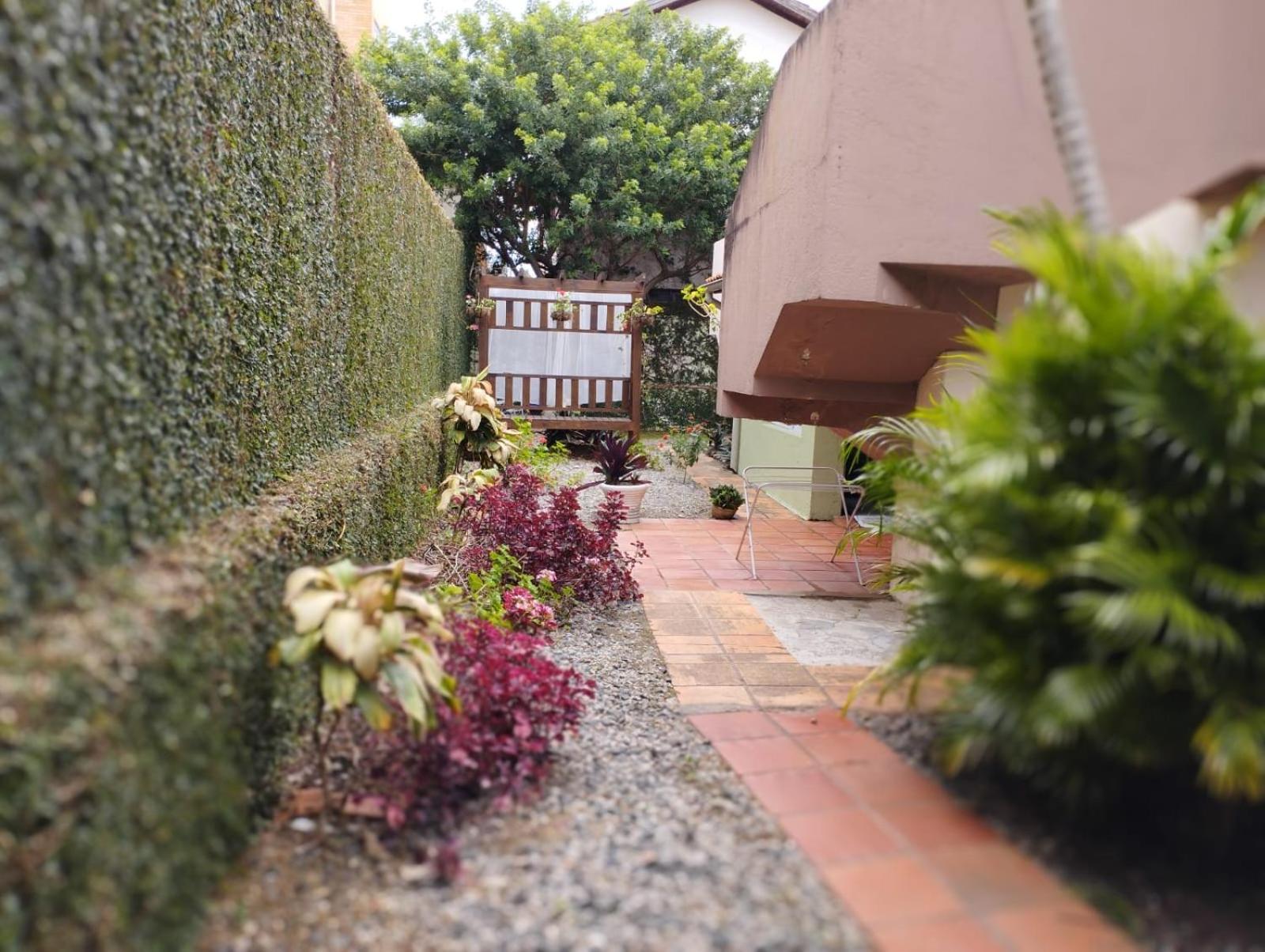 Charmoso Apto Com Clima De Casa Em Canasvieiras Florianópolis Buitenkant foto
